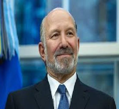 وزير التجارة الامريكي: بلادي ستحصل علي 50 مليار دولار شهرياً من الرسوم الجمركية 